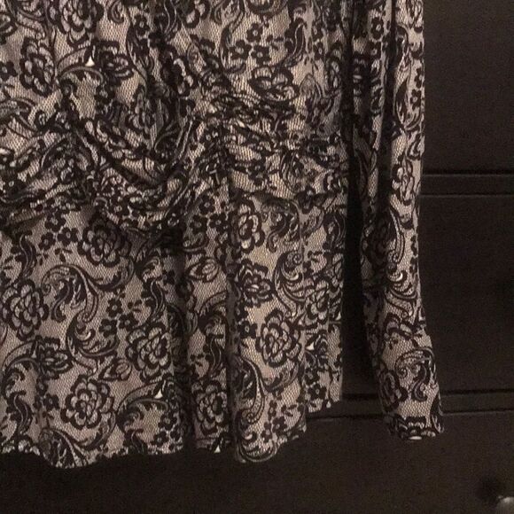 APT 9 Lace Look Cross Front Blouse - Size Large - Picture 3 of 8